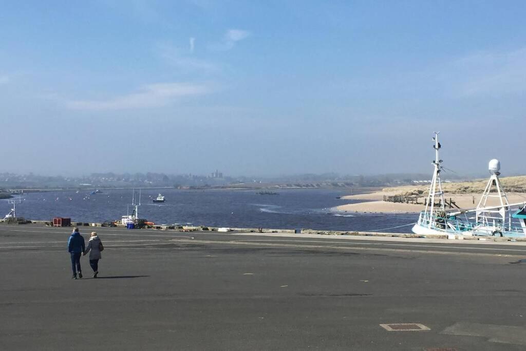 On The Harbour - Unrivalled Views Of Amble'S Harbour And Estuary Exterior photo