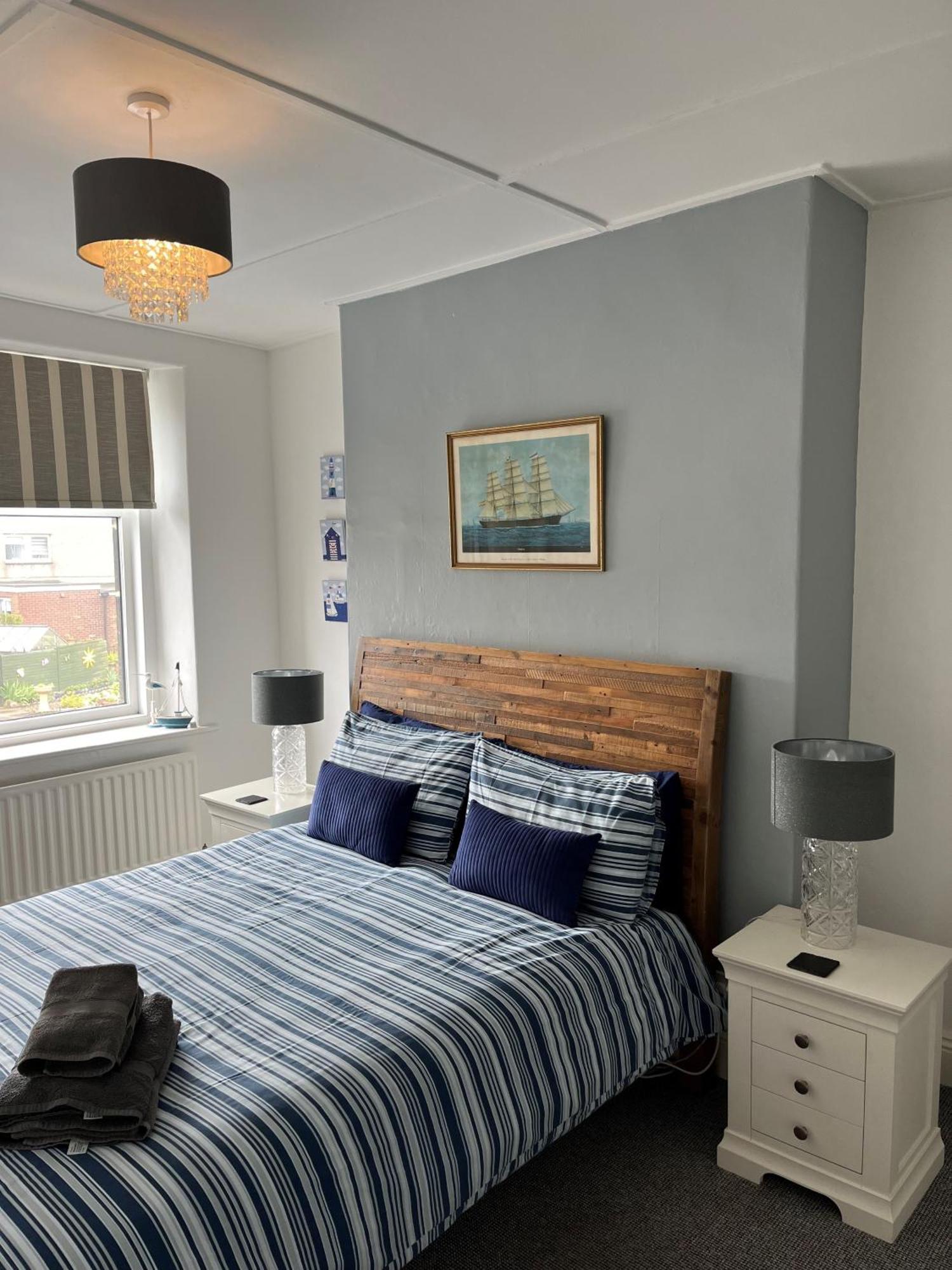 On The Harbour - Unrivalled Views Of Amble'S Harbour And Estuary Exterior photo